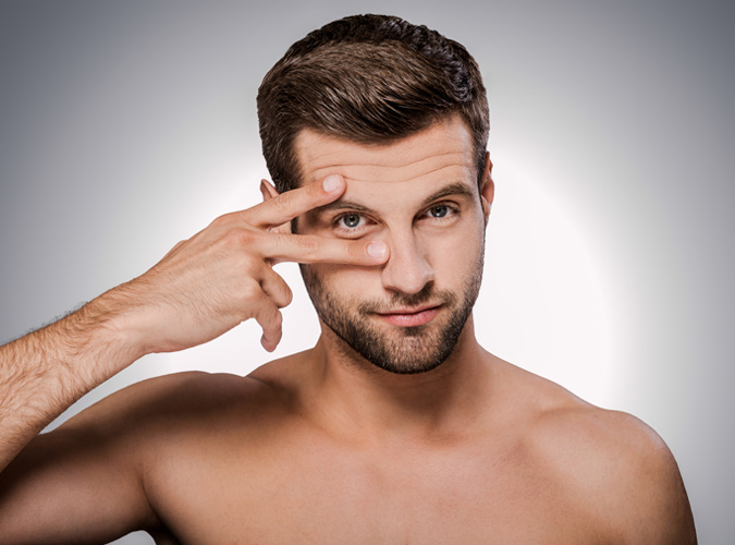 Как правильно наносить мужской макияж